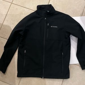 Black Columbia Men’s Ascender™ Softshell Jacket